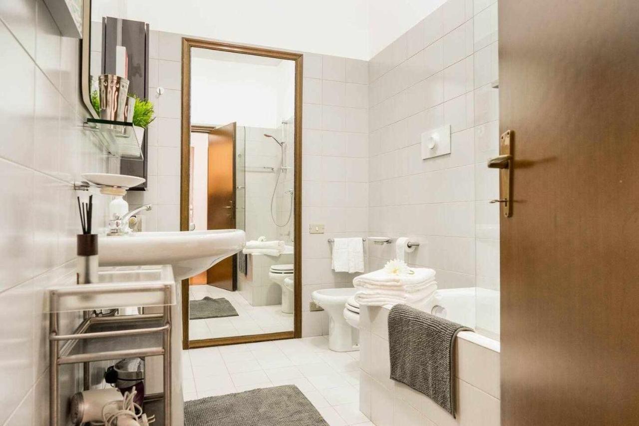 Ma08A Beautiful Flat With Terrace In Pta Nuova Apartment Milan Luaran gambar